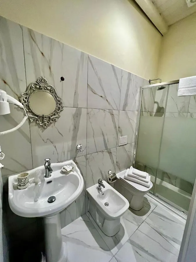 Gli Alloggi De Il Piccolo Borgo Castel Maggiore 0*,  Itália